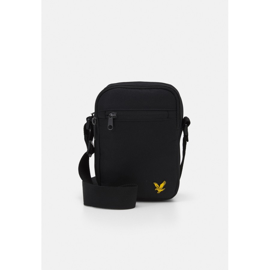 Lyle & Scott Reproter Bag|...