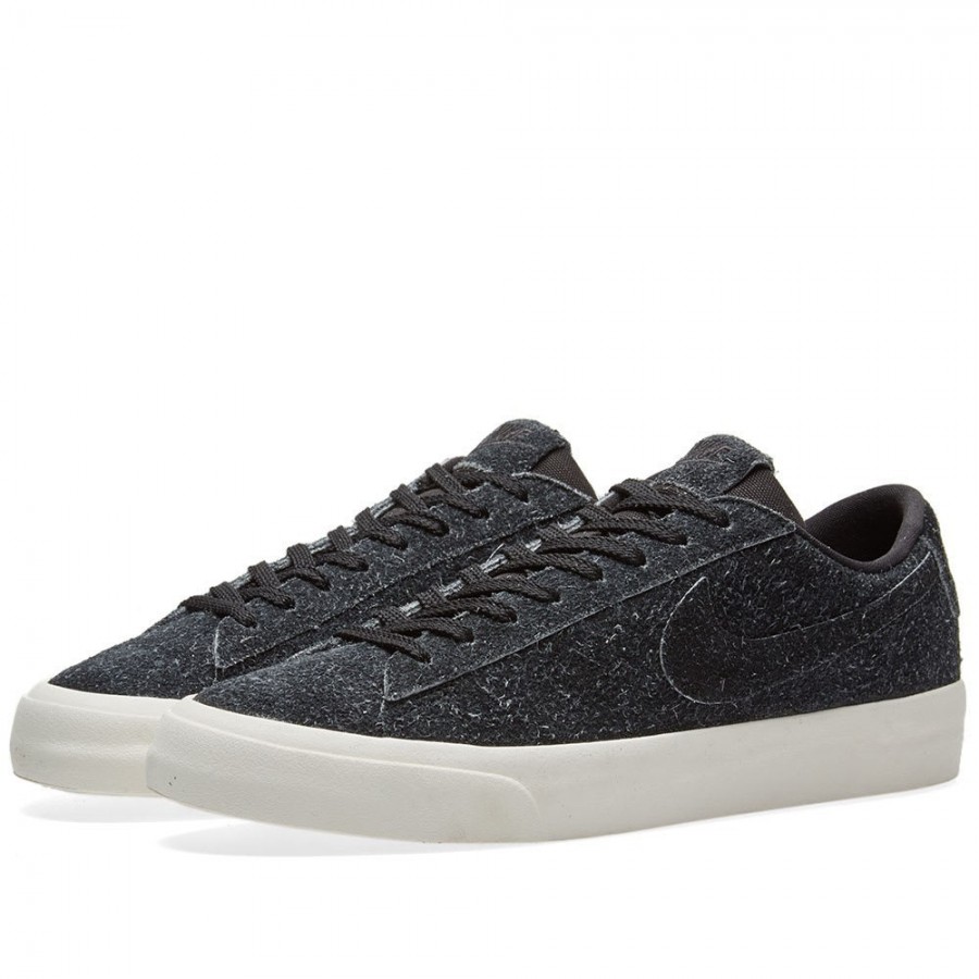 Nike Blazer Studio Low...