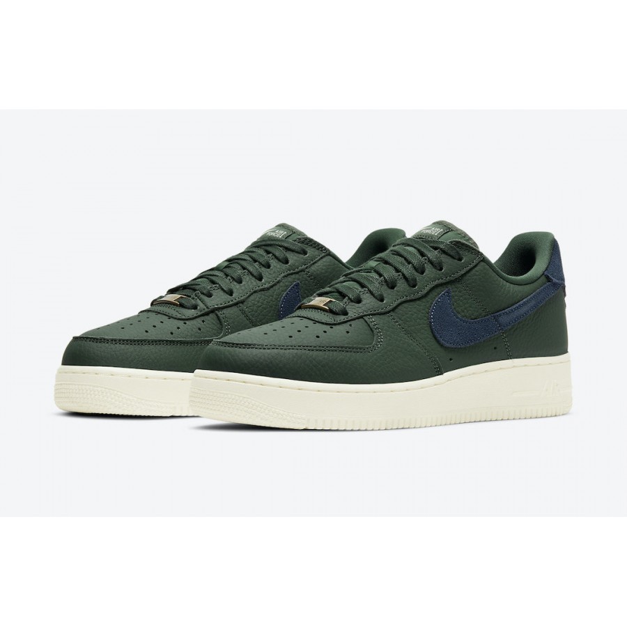 Nike Air Force 1 '07...