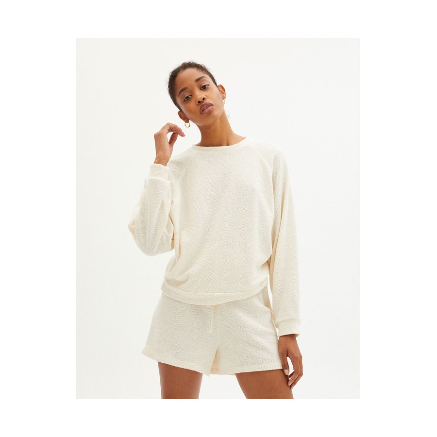 Thinking Mu Ivory Trash...